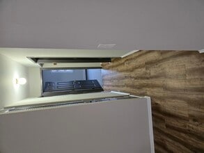 8655 1/2 W Foster Ave in Chicago, IL - Building Photo - Building Photo