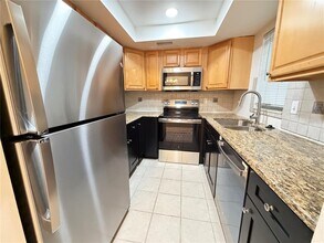 4533 Marine Pkwy in New Port Richey, FL - Building Photo - Building Photo