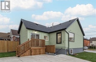 476 Ferguson Ave N in Hamilton, ON - Building Photo