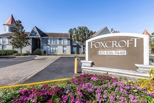 Foxcroft Apartments in Tampa, FL - Building Photo