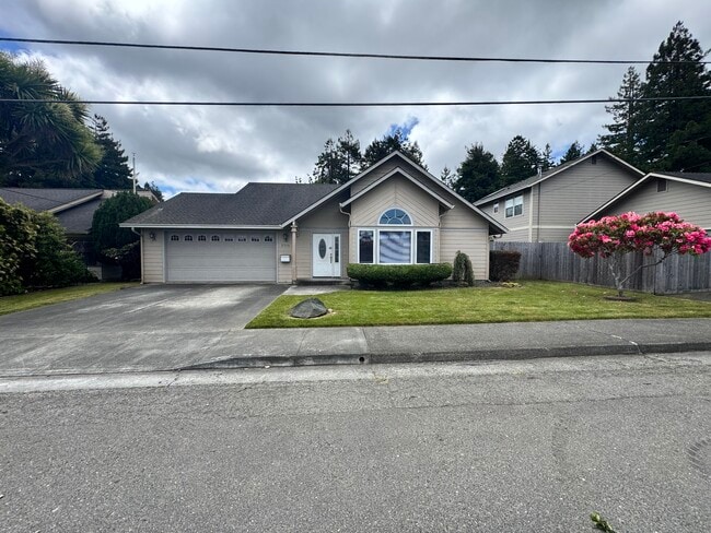property at 2516 Wilson St