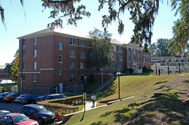 Truth Hall in Tallahassee, FL - Building Photo - Building Photo