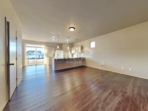 2116 182nd Street Ct E in Spanaway, WA - Building Photo - Building Photo