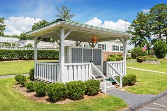 Arbors Apartment Homes in Macon, GA - Building Photo - Building Photo