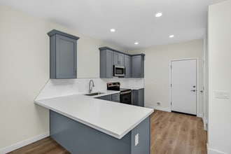 Woodgate Townhomes in Phoenix, AZ - Building Photo - Building Photo