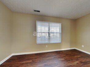 2939 W Barnhill Pl in Xenia, OH - Foto de edificio - Building Photo