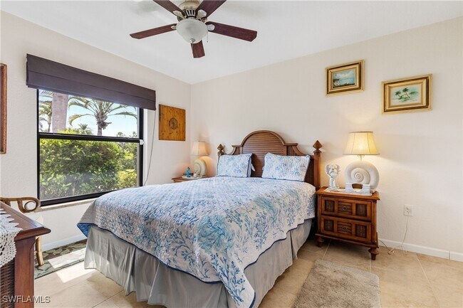 property at 5483 Peppertree Dr