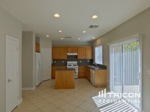 9081 Last Hope Ave in Las Vegas, NV - Building Photo - Building Photo