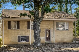 1485 Sunset Way in Morrow, GA - Building Photo