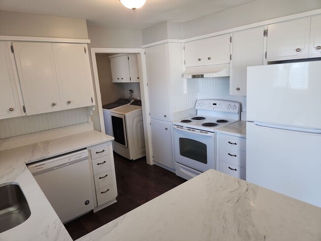 896 Mahaya Ct SE in Salem, OR - Building Photo - Building Photo