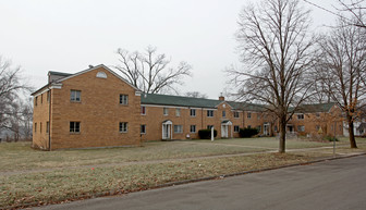 1904-1908 W Grand Ave Apartments