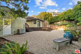 1616 Ashland Ave in Santa Monica, CA - Building Photo - Building Photo