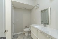 2102 N Percy St photo'