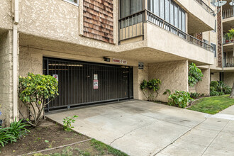 4505 California Ave in Long Beach, CA - Building Photo - Building Photo