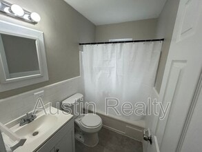 8039 Gravois Rd in St. Louis, MO - Building Photo - Building Photo
