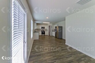 834 VISTAMOUNT PATH in Spartanburg, SC - Foto de edificio - Building Photo