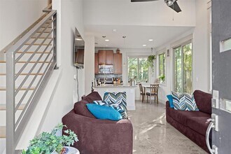 5007 Delores Ave in Austin, TX - Building Photo - Building Photo