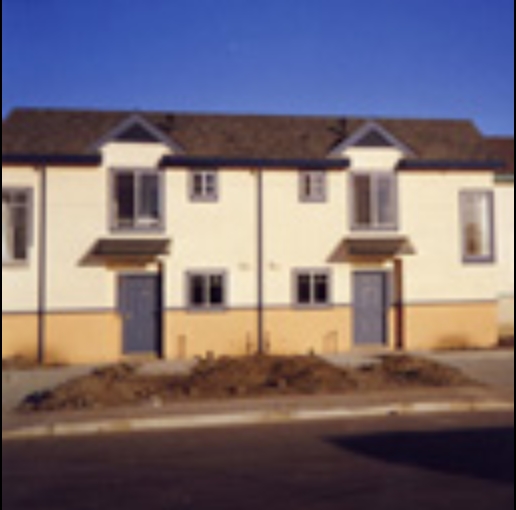 Rancho Park in Hollister, CA - Building Photo