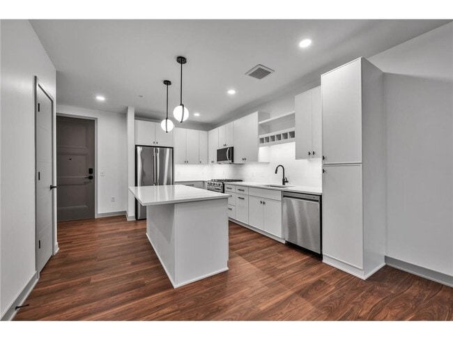 property at 640 Wisconsin Ave N