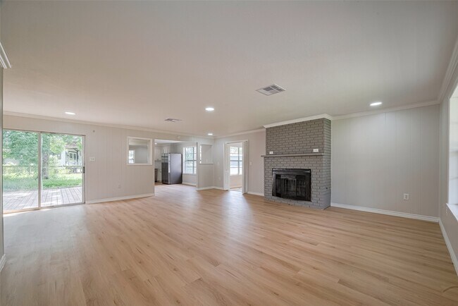 21007 Flying Cloud Trail in Crosby, TX - Building Photo - Building Photo