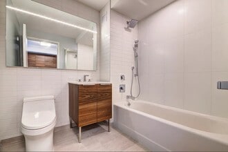 171 Suffolk St in New York, NY - Building Photo - Building Photo