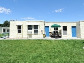 Brent Manor Apartments in Payette, ID - Foto de edificio - Building Photo