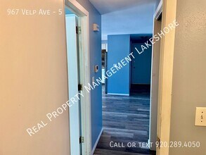 967 Velp Ave in Green Bay, WI - Building Photo - Building Photo