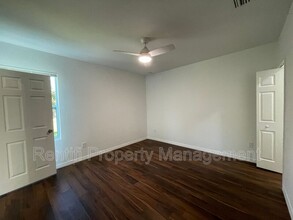 2256 French St in Ft. Myers, FL - Building Photo - Building Photo