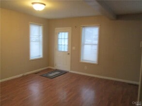 418 Cross St in Watertown, NY - Building Photo - Building Photo