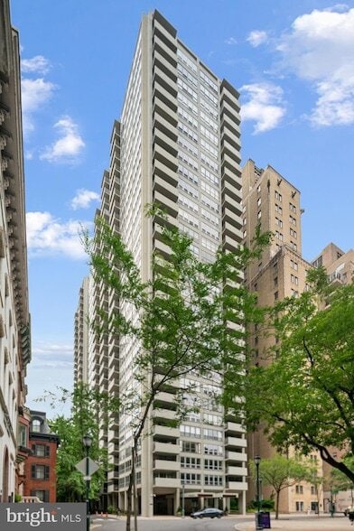 property at 224-30-230 W Rittenhouse Square
