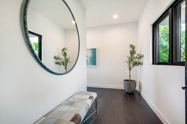 2700 Manhattan Ave in Hermosa Beach, CA - Building Photo - Building Photo