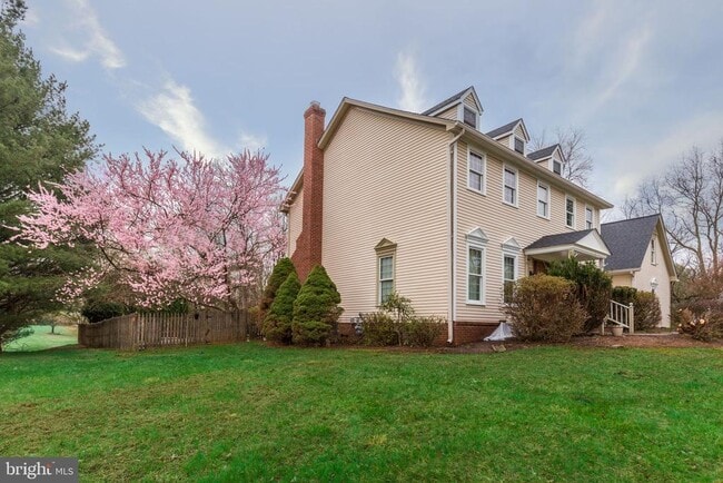 22039 Foxlair Rd in Gaithersburg, MD - Building Photo - Building Photo