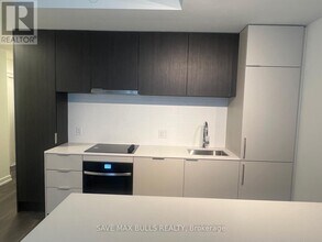 89 Church St in Toronto, ON - Building Photo - Building Photo