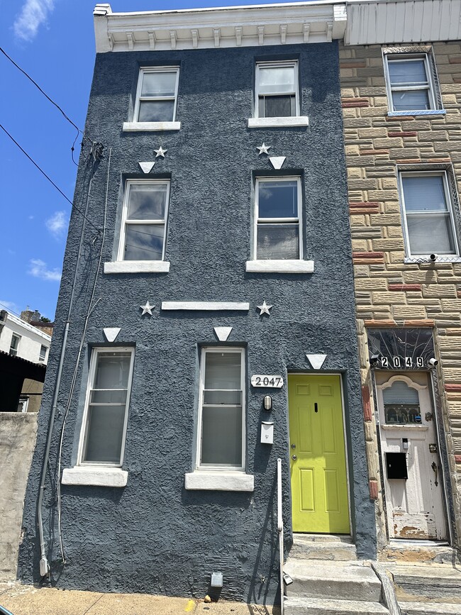 property at 2047 E Sergeant St