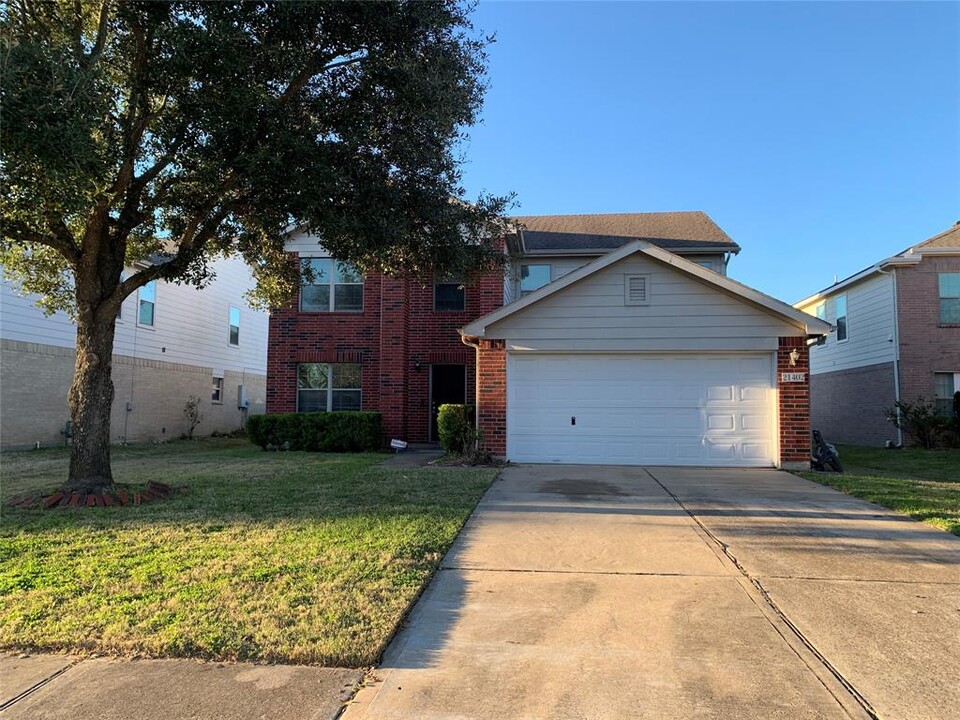 21402 Spring Bend Ln in Katy, TX - Building Photo