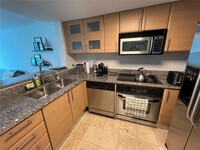 2101 Brickell Ave, Unit 2608 in Miami, FL - Building Photo - Building Photo