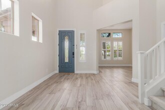 2218 W Oyer Ln in Phoenix, AZ - Building Photo - Building Photo