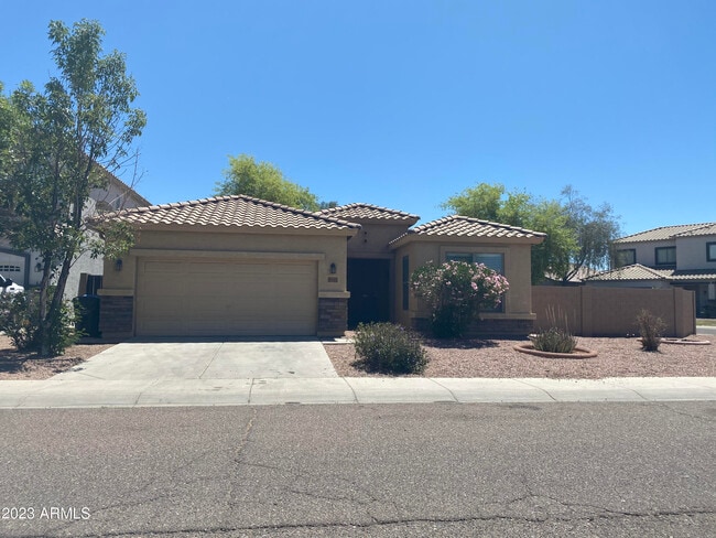 6311 S 44th Ave in Phoenix, AZ - Building Photo - Building Photo