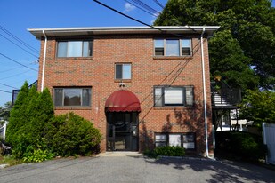 2 Winthrop St in Watertown, MA - Building Photo