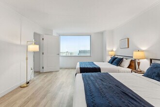 810 Pacific Ave in Atlantic City, NJ - Building Photo - Building Photo