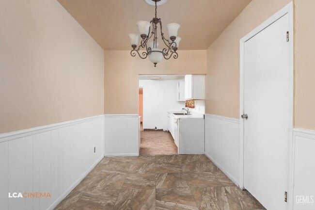 property at 1913 S M St