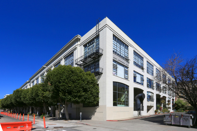 The Lofts in San Francisco, CA - Building Photo - Building Photo