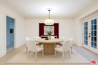 6551 Franklin Ave in Los Angeles, CA - Building Photo - Building Photo