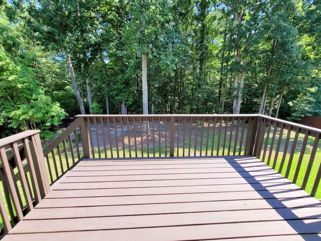 109 Highland Mist Cir in Apex, NC - Building Photo - Building Photo