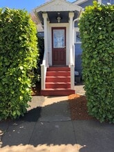 1105 1st Ave in Albany, OR - Building Photo - Building Photo