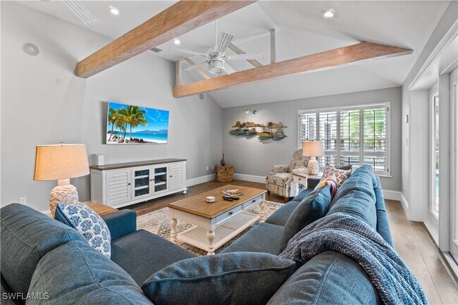 1320 Marlin Dr in Naples, FL - Building Photo - Building Photo