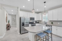 12390 Canal Grande Dr in Ft. Myers, FL - Building Photo - Building Photo