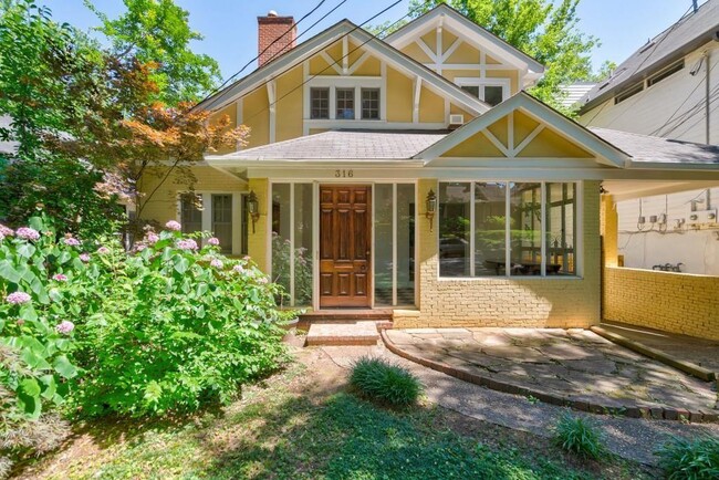 property at 316 9th St NE