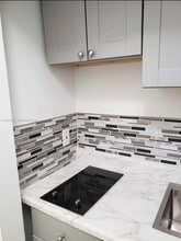 12312 SW 20th Terrace in Miami, FL - Building Photo - Building Photo