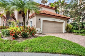 7356 Mara Vista Dr in Sarasota, FL - Building Photo - Building Photo